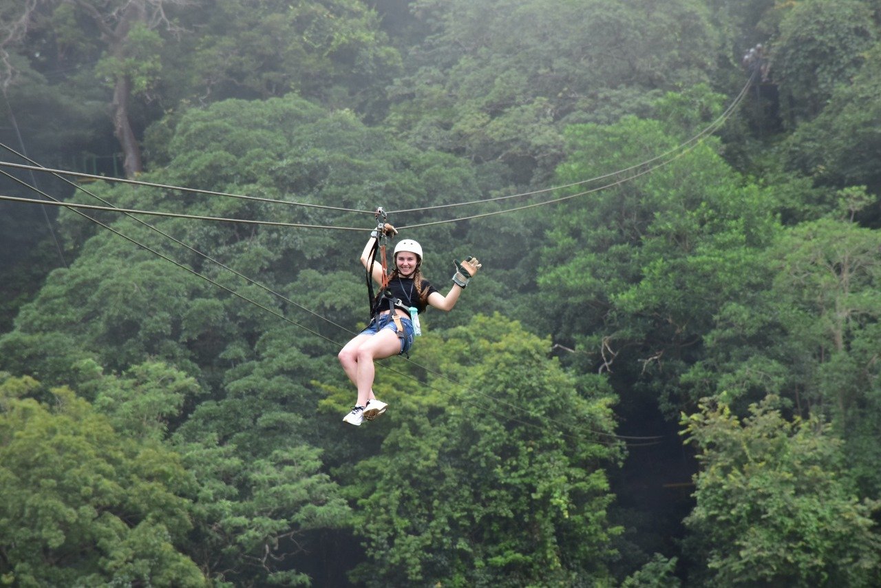 zipline tour